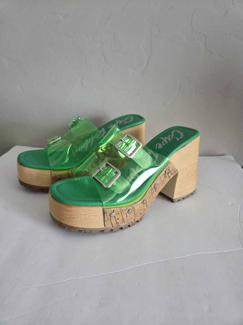 Cape Robbin Green Clear Double Buckle Platform Mule Sandals 7 - Picture 5 of 9